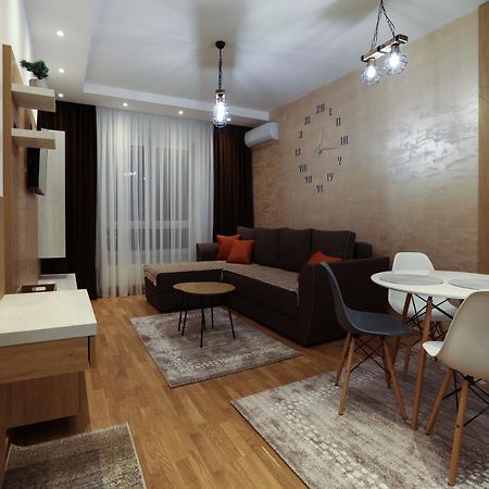 Apartment Promenada Avenija Novi Sad Esterno foto